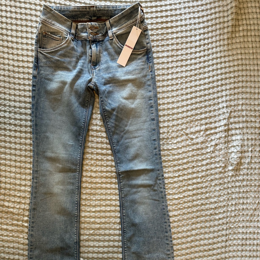 Hudson “Beth Motion” Jeans Light Blue Baby Flare Women's Denim NWT